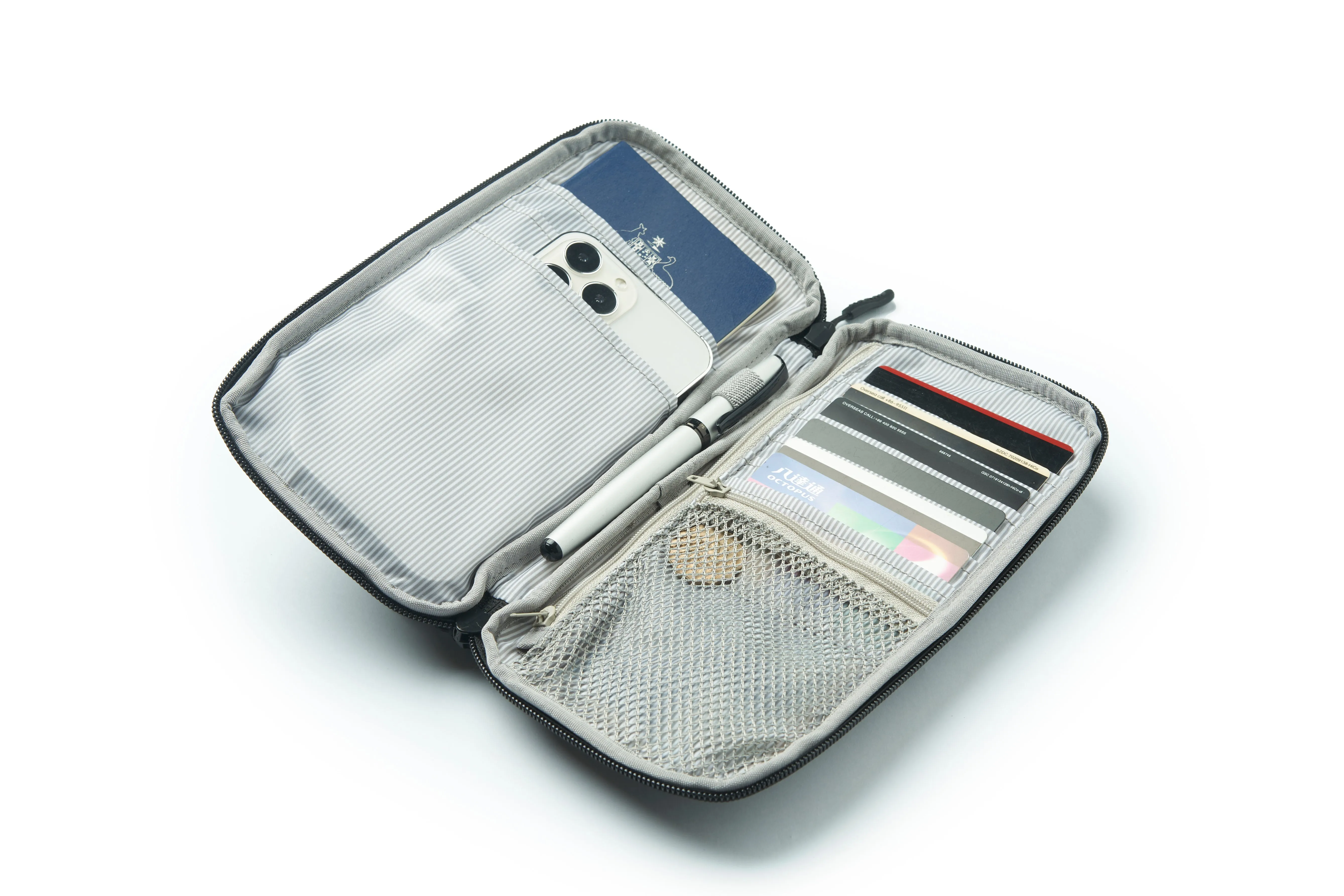 Beaufort Swaggie Travel Wallet - Stealth