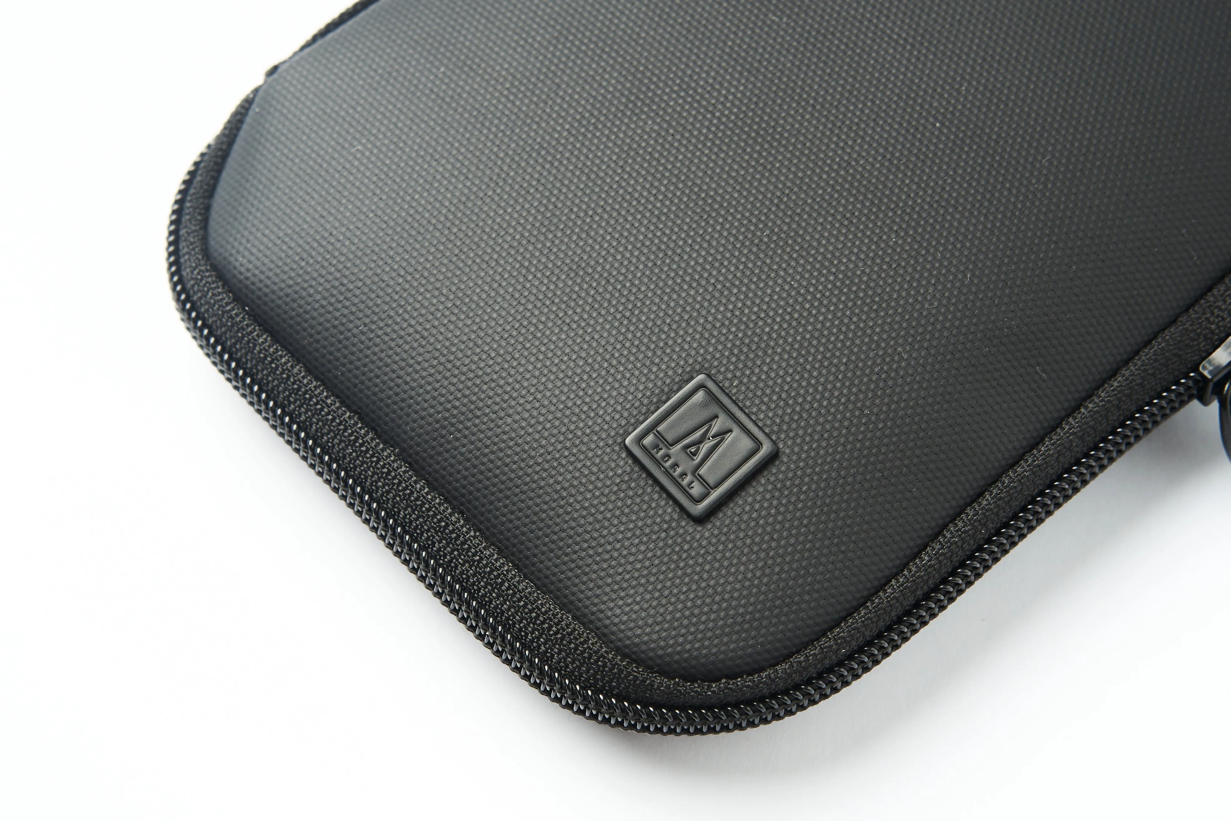 Beaufort Swaggie Travel Wallet - Stealth