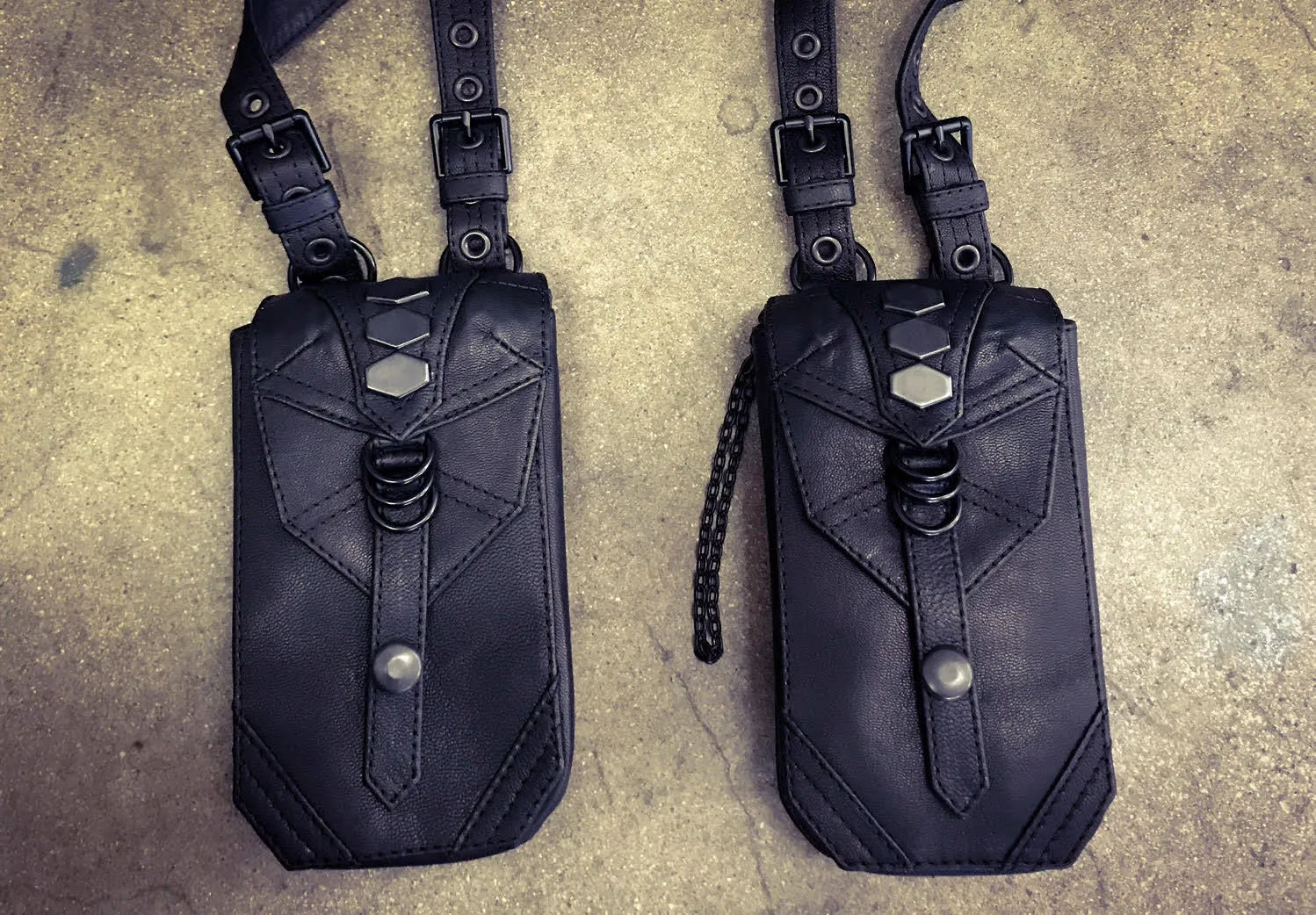 BLACK CHROME Leather Shoulder Holsters