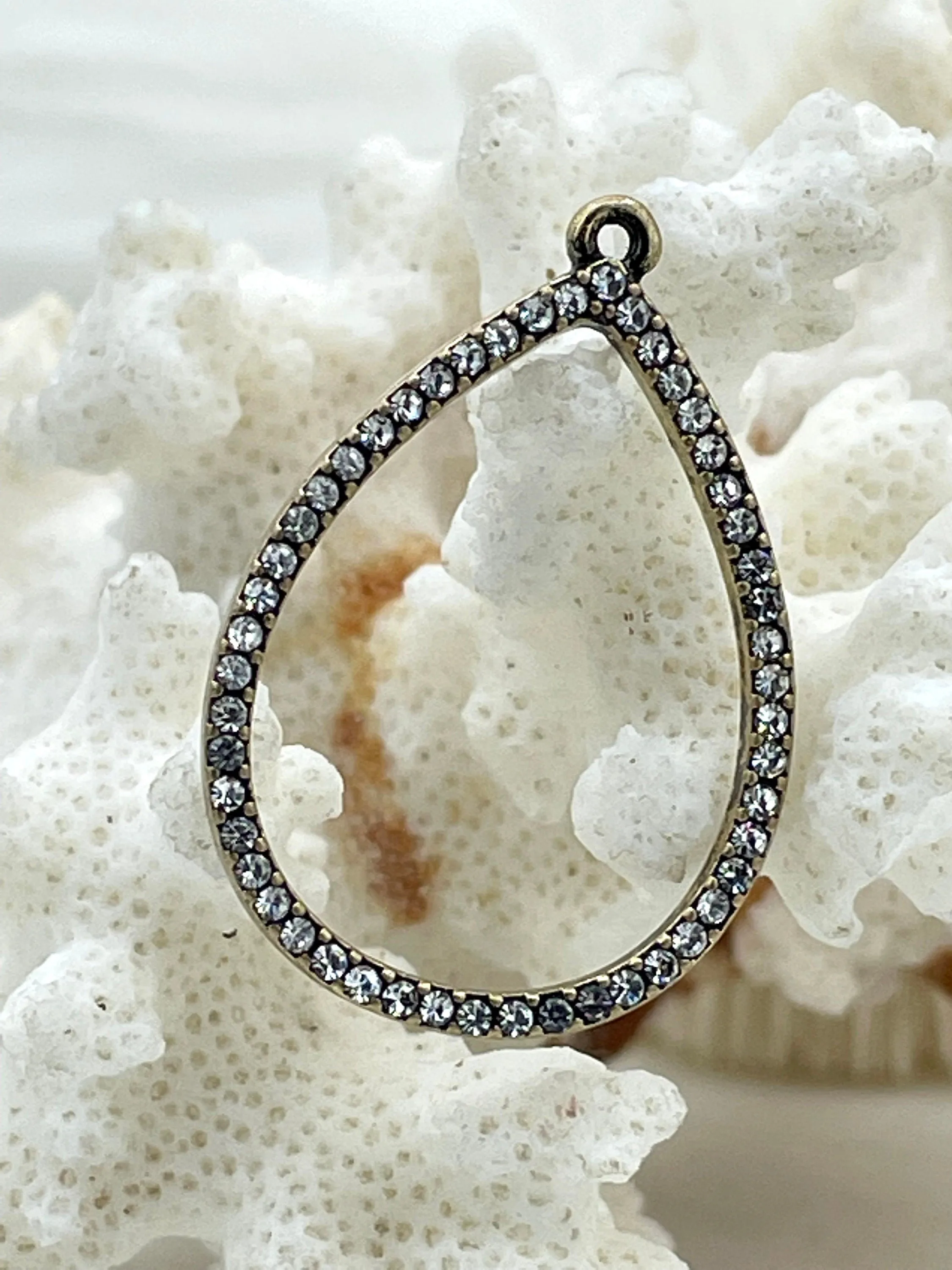 Small Teardrop Crystal Charm Pendants, Rhinestone Pave Small, 31mm, x 21mm x 2mm Charm/Pendant, Bronze, Gold, Silver, Gunmetal, Fast Ship
